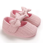 2020 בגדי הליכונים הראשונים לתינוקות נעלי תינוקות יילוד תינוקות ילדות ילדות נסיכה מוקסינים נעליים רכות מוצקות