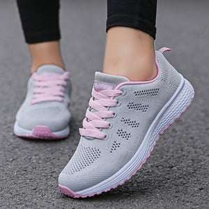 Women Casual Shoes Fashion Breathable Walking Mesh Flat Shoes Sneakers Women 2020 Gym Vulcanized Shoes White Female Footwear