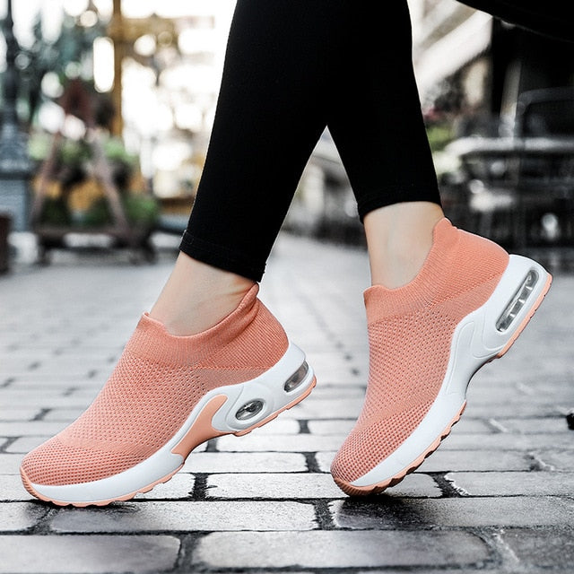 Fashion Women Lightweight Shoes Woman Outdoor Casual Shoes Sneakers Women Breathable Comfort Ladies Shoes Air Cushion Lace Up