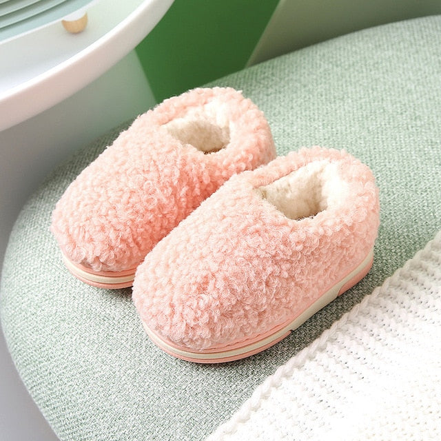 Winter Kids Slippers Solid Candy Color LAMBS WOOL Indoor Shoes for Boys Toddler Girls Soft Warm Non Slip Floor Children Shoes