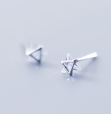 MloveAcc Drop Shipping 925 Sterling Silver Triangle Black/White CZ Crystal Stud Earrings for Women Silver Jewelry Gift